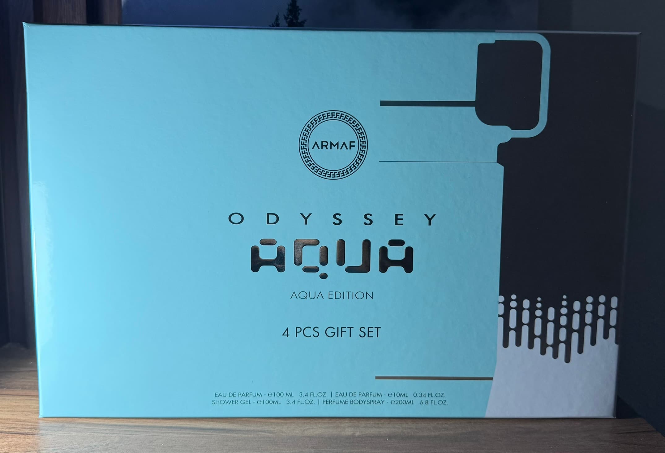 Odyssey Aqua Set de Regalo (EDP 100ml + Spray de Viaje + Gel + Body Spray)